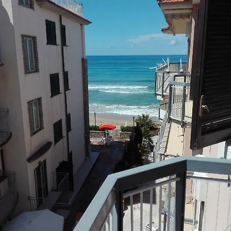 Beach House בית נופש אצ'יארולי