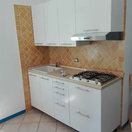 Beach House בית נופש *