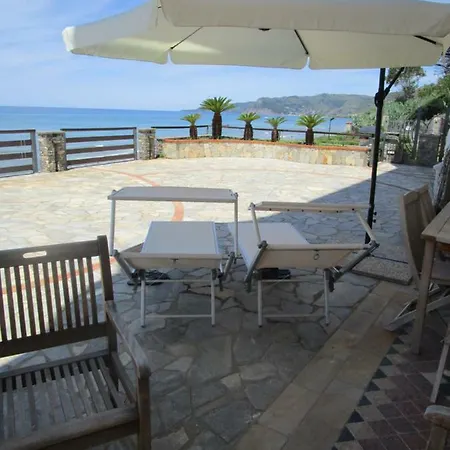 Beach House *