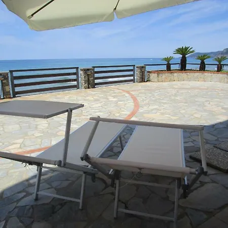 Beach House *